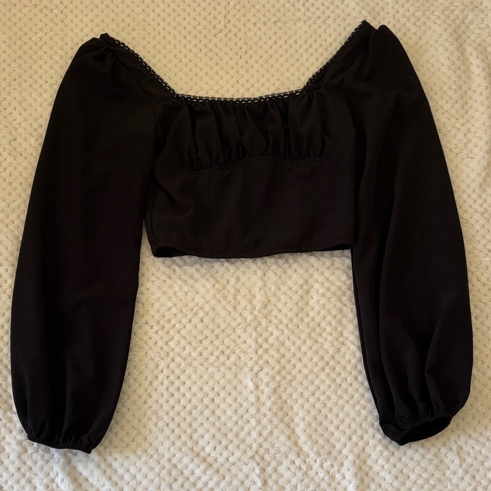 Black Long Sleeve Cropped Peasant Top